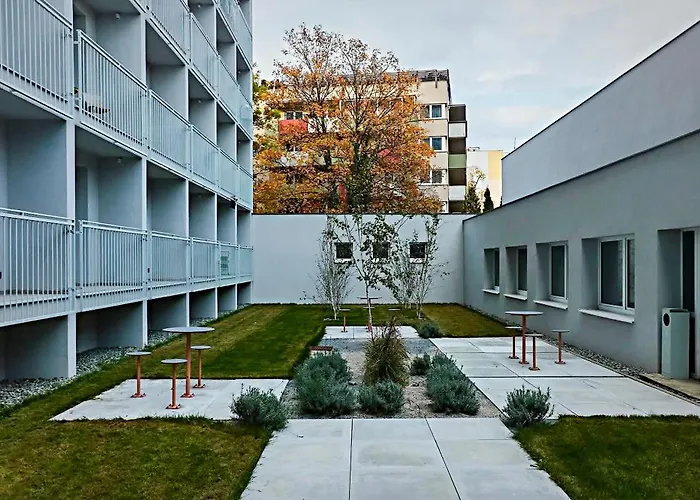 Axiom - Zenith X - Netflix, Hbo, Champagne 아파트 *